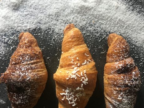 Cítíte před pekárnou spíš croassant nebo někdy cukr?
