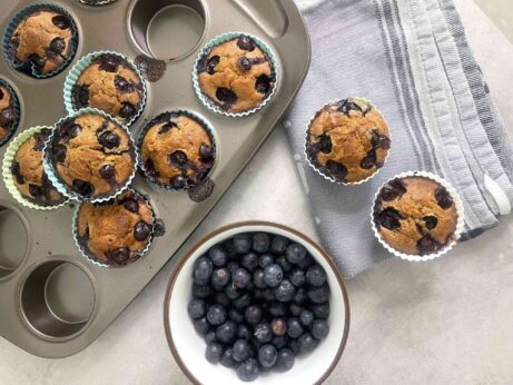 Borůvkové muffiny bez lepku, mléka a cukru